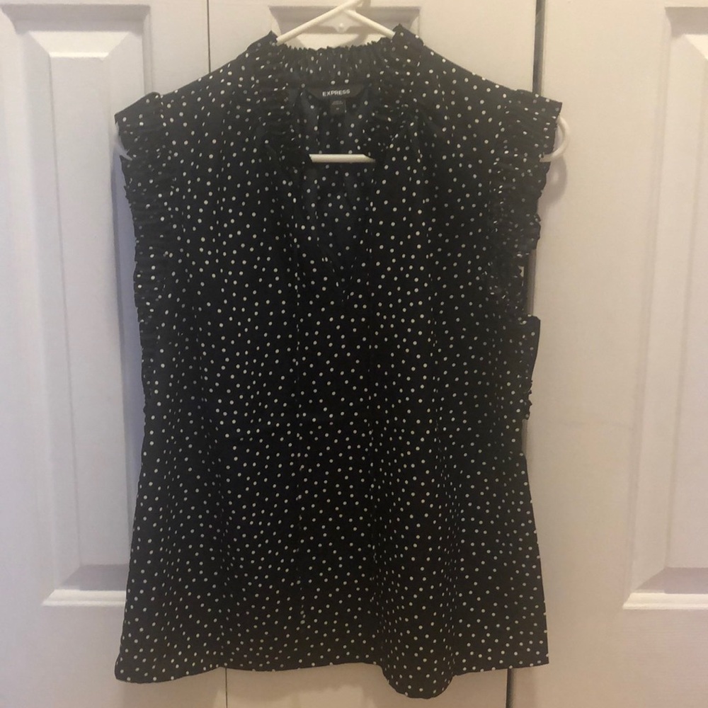 Express Dot Print V-neck Pleated Top M